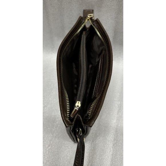 WB Cow Leather Collection Marvos brown leather wristlet zip closure - Picture 12 of 16